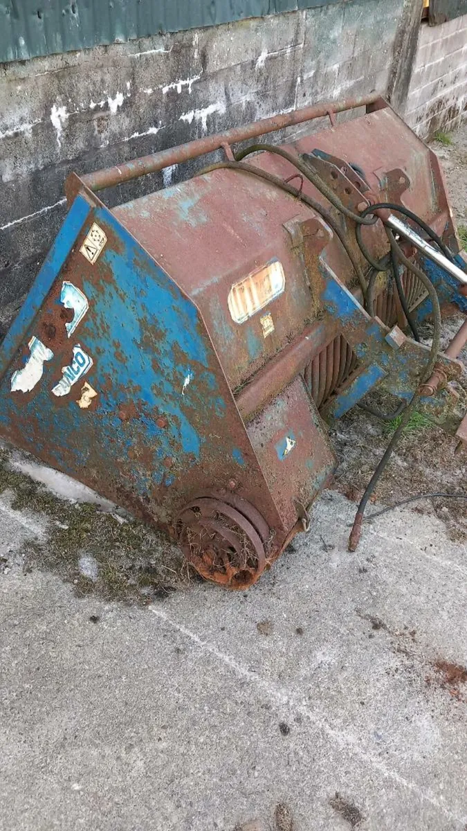 Yard clearance. Tanco hyd beet;wheels,weight hitch - Image 4