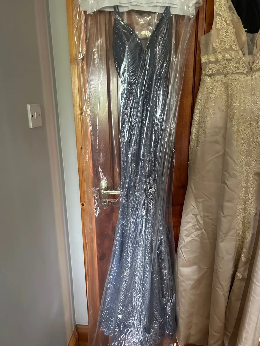 Clothes - Image 2