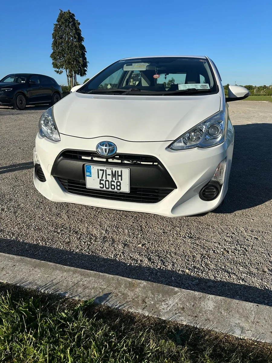 Toyota Aqua - Image 3