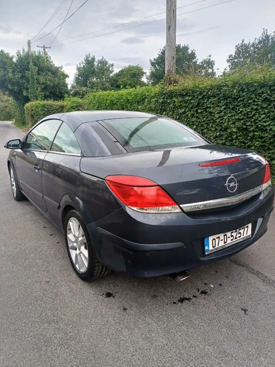 OPEL ASTRA CONVERTIBLE 2007 LOW KM - Image 3