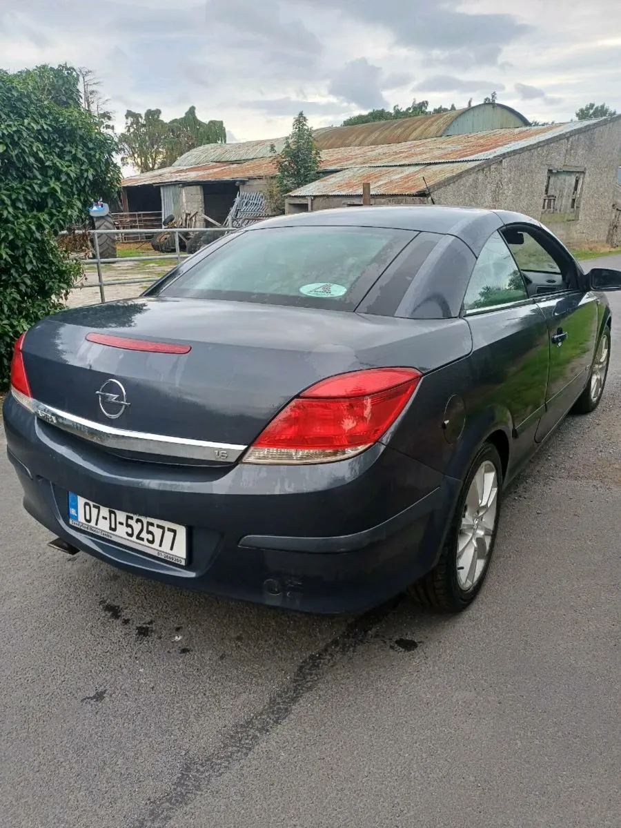 OPEL ASTRA CONVERTIBLE 2007 LOW KM - Image 4