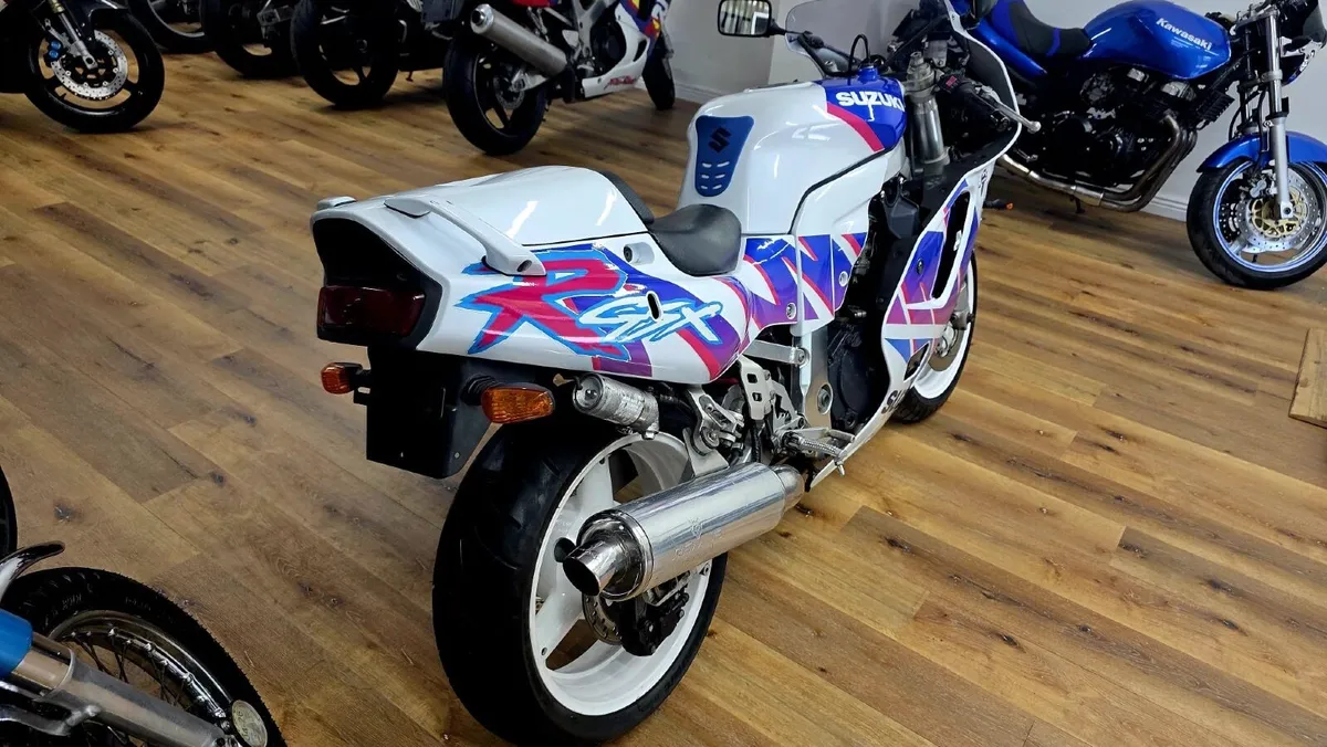 Suzuki Gsxr 750 - Image 3