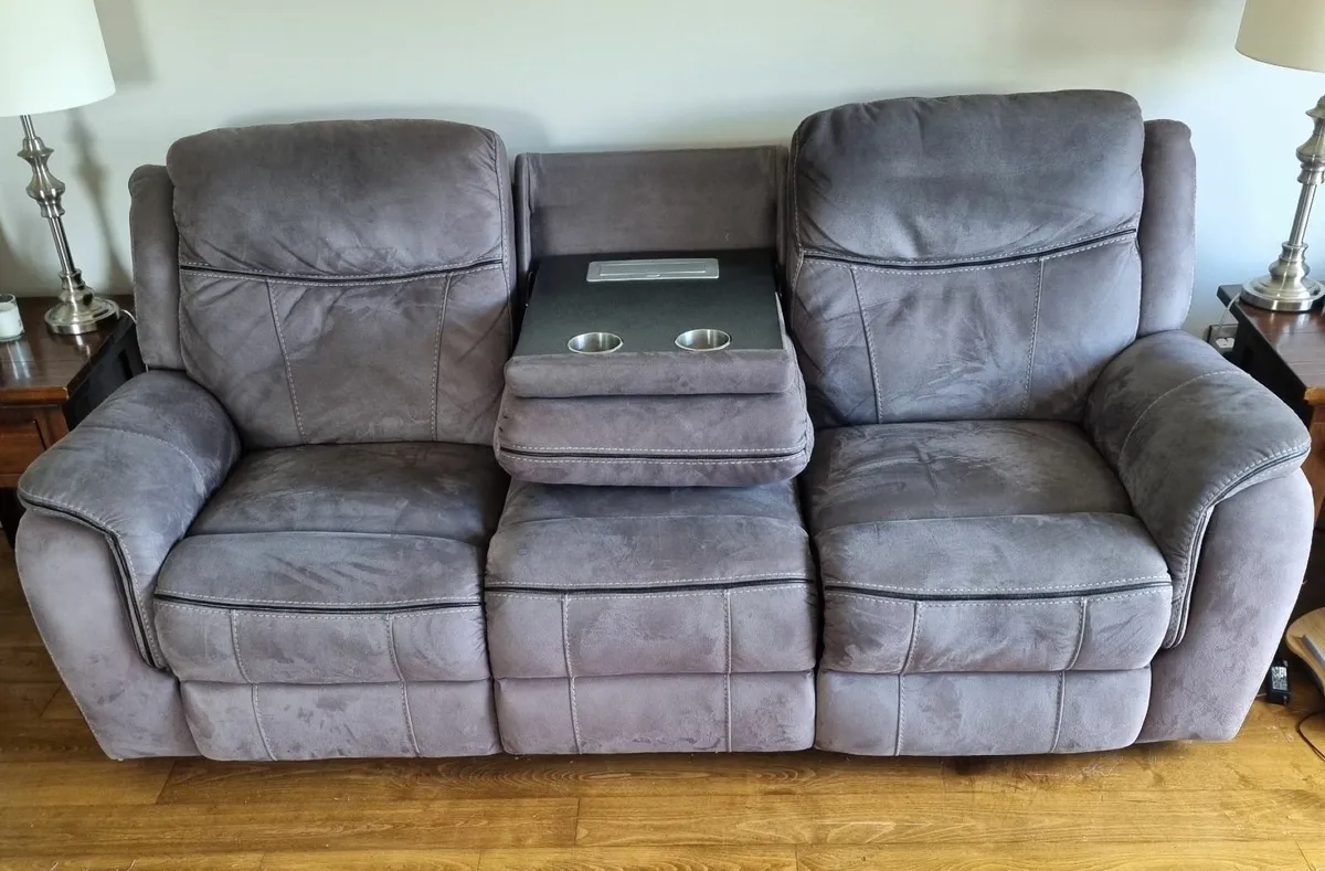 Electric Reclining sofa 3 2 1 set - Image 2