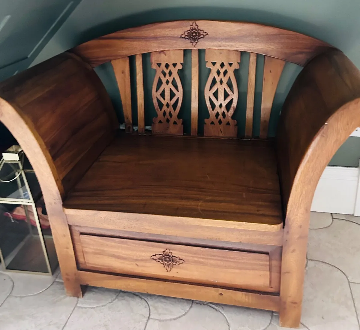 Furniture different pieces. - Image 1