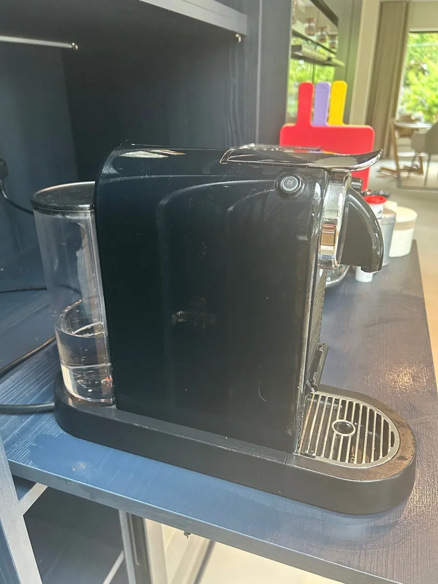 Nespresso Coffee Machine with Milk Foamer - Image 3