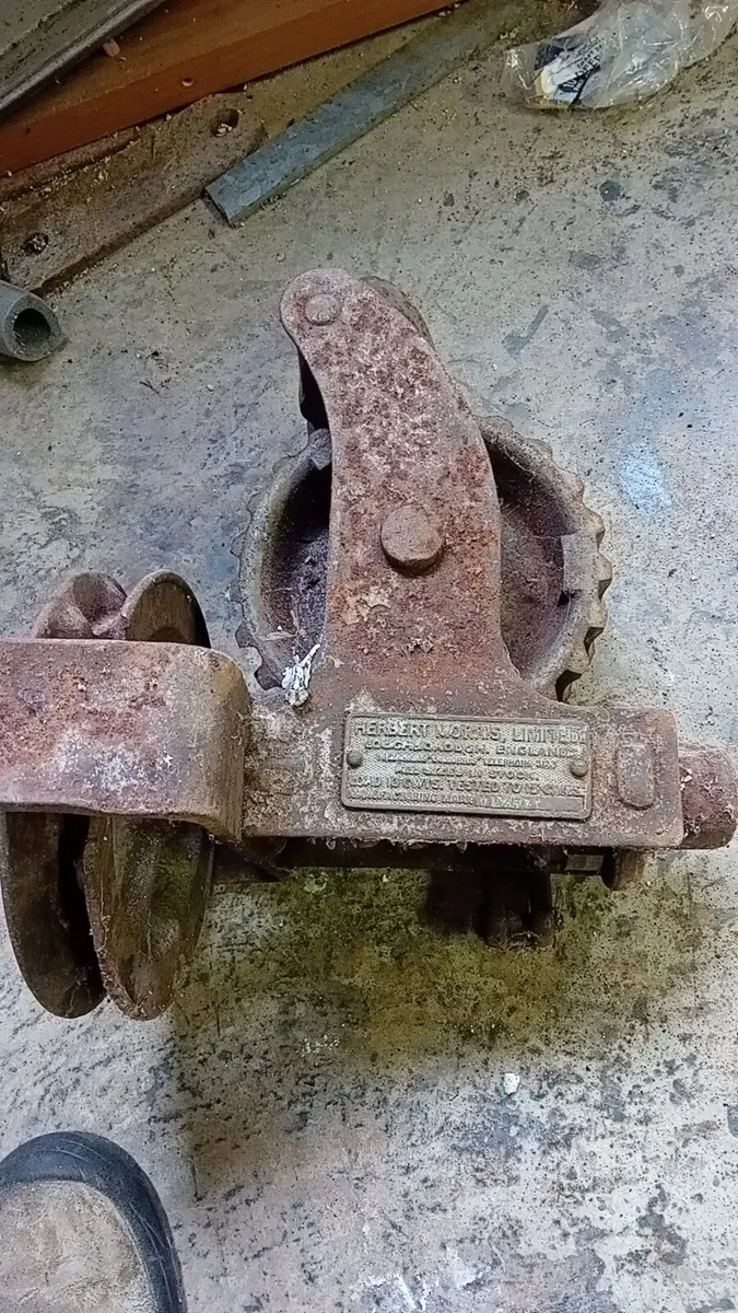 Vintage pulley - Image 4