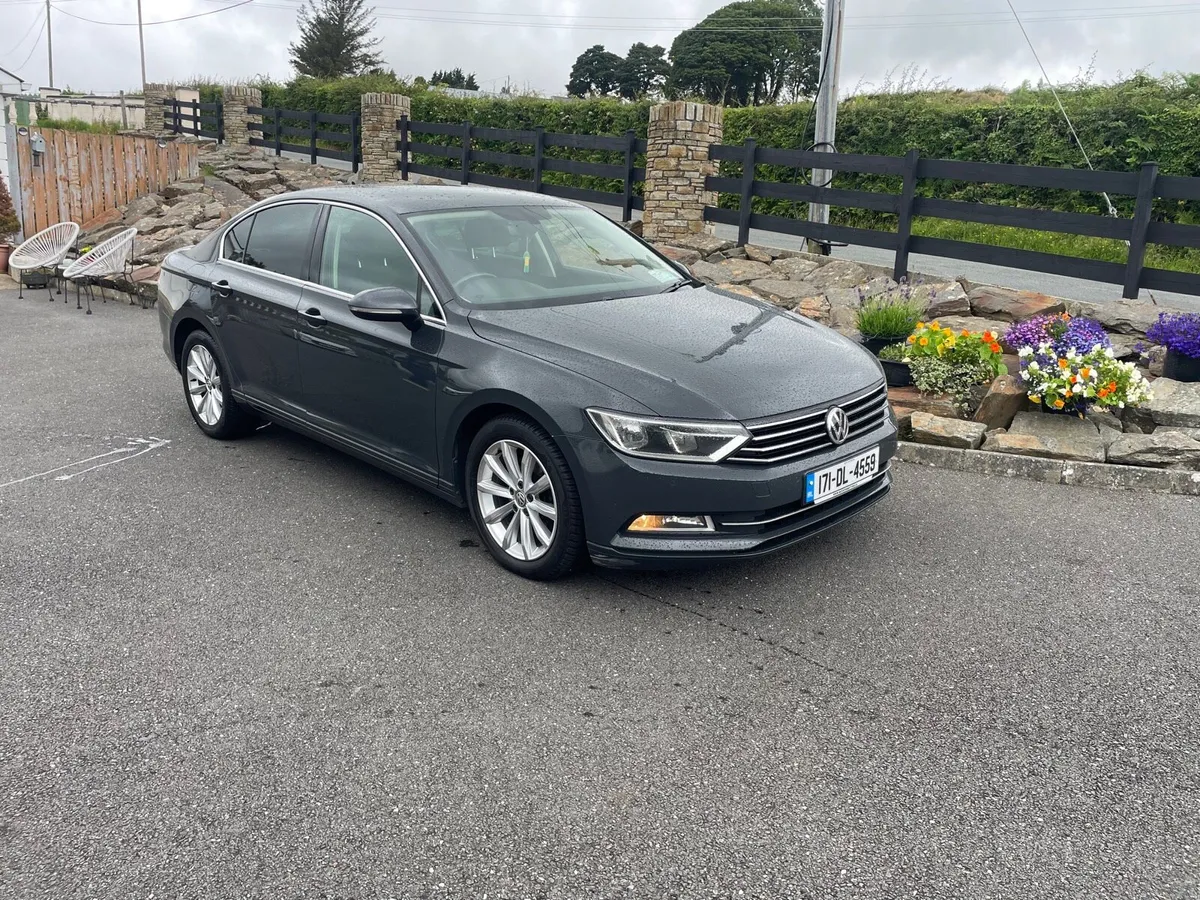 2017 Volkswagen Passat 2.0TDI - Image 2