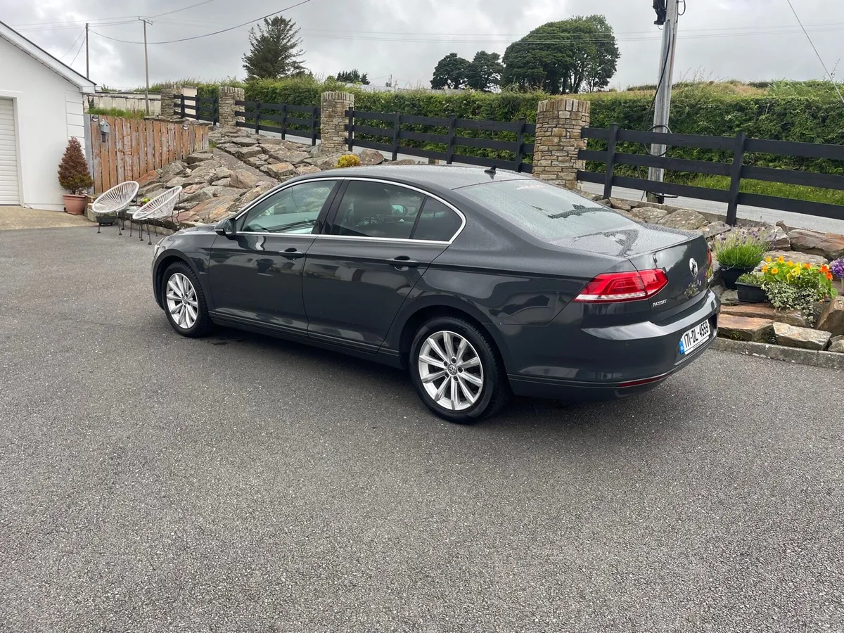 2017 Volkswagen Passat 2.0TDI - Image 3
