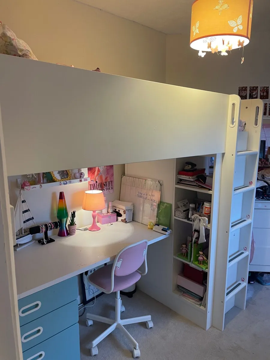 Loft bed - Image 2