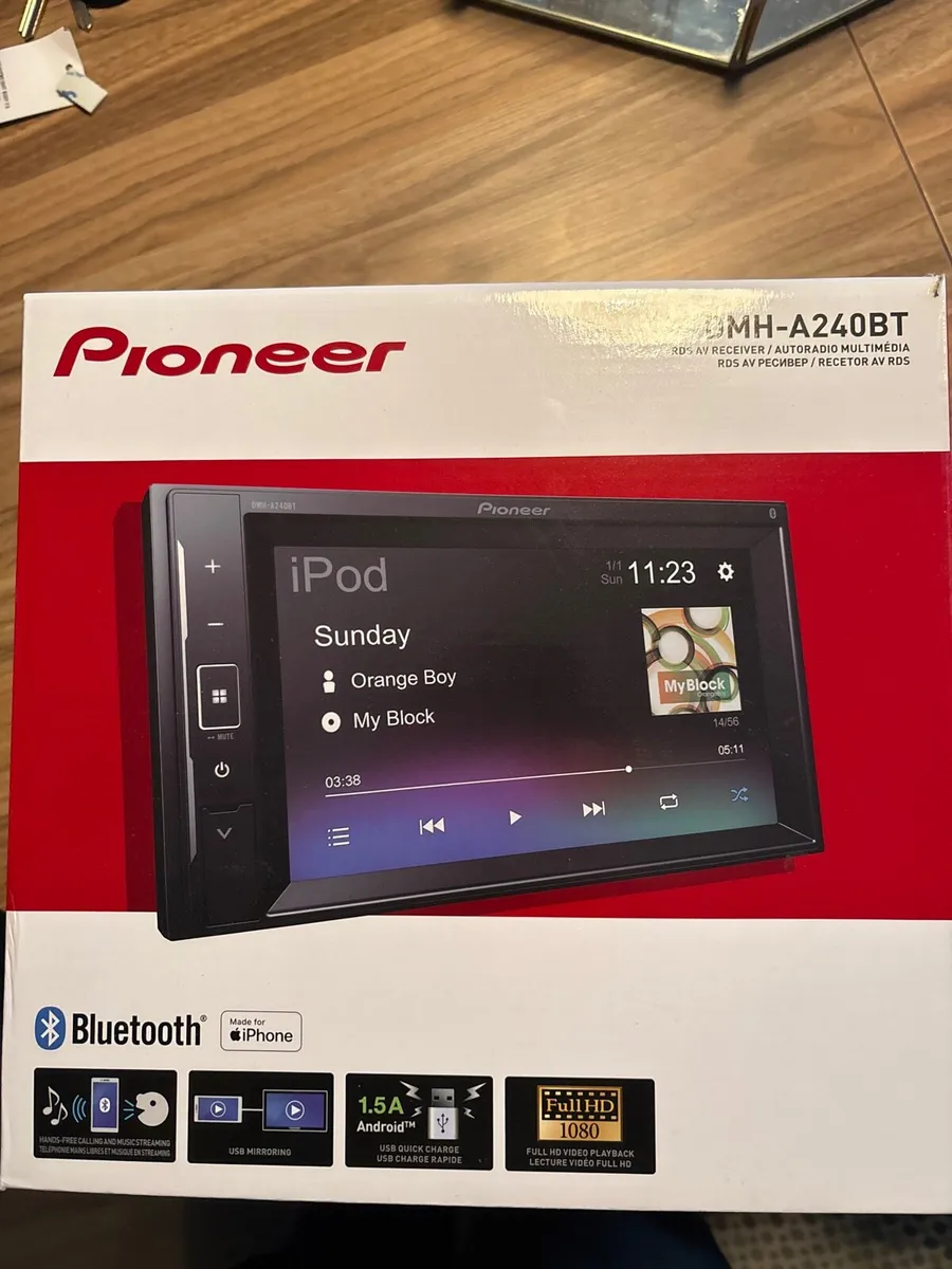 Pioneer DMH-A240BT Smart Radio - Image 1