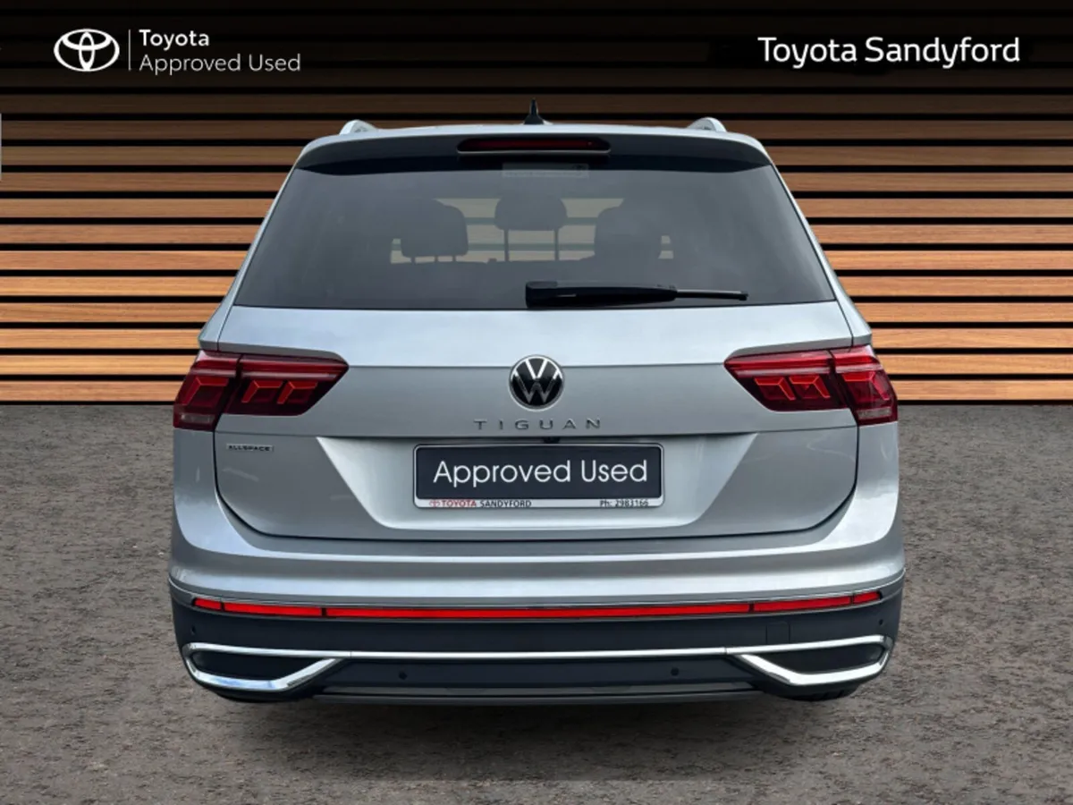 Volkswagen Tiguan Allspace 7 SEAT ELEGANCE 2.0 TDI - Image 4