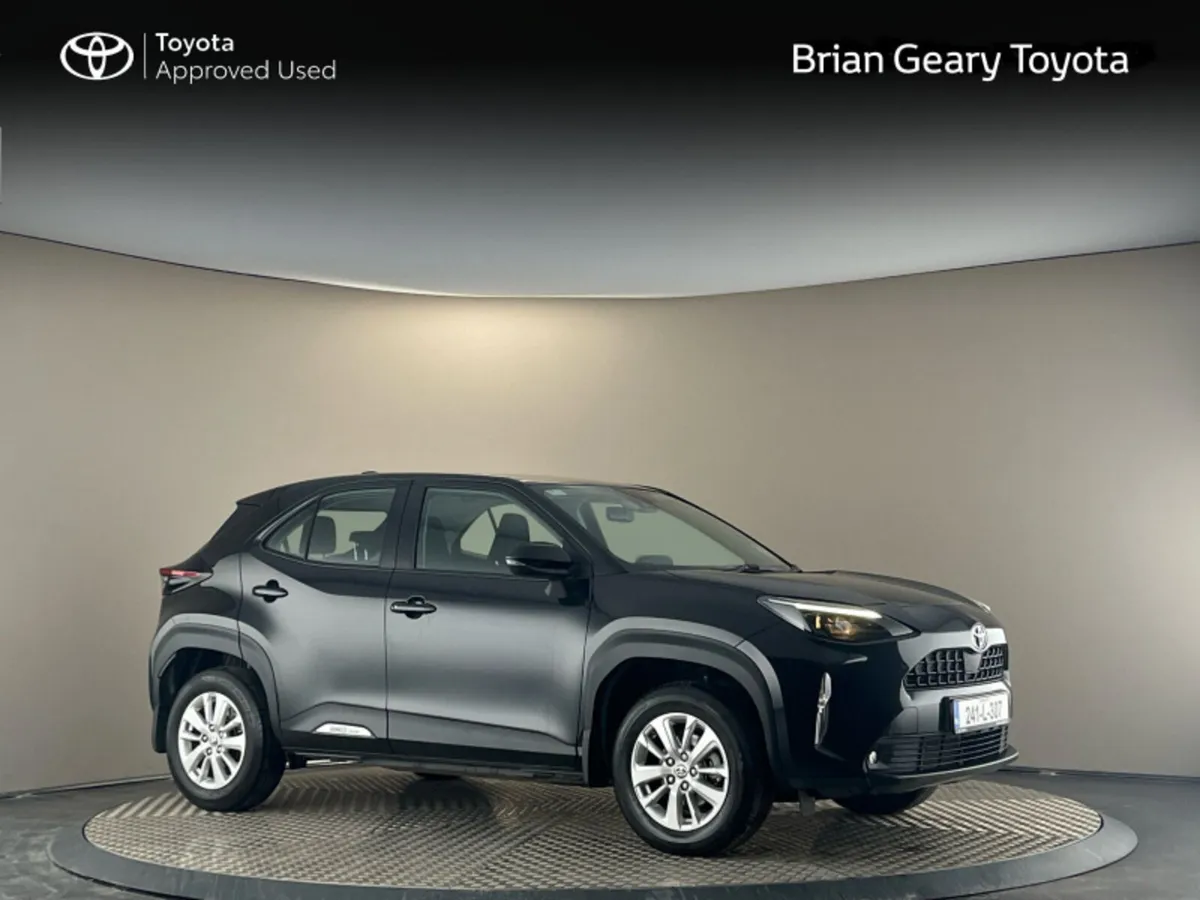Toyota Yaris Cross HYBRID LUNA - Image 1