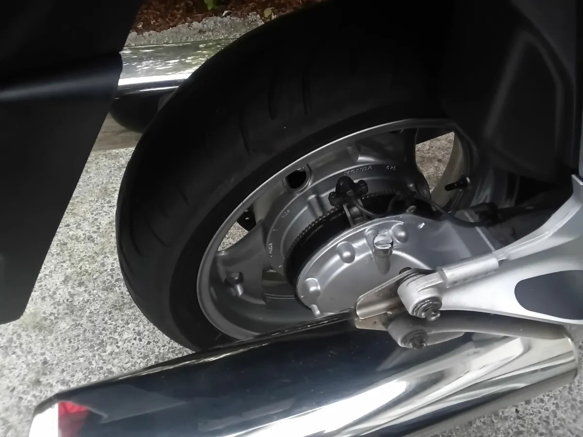 HONDA ST1300 - Image 3