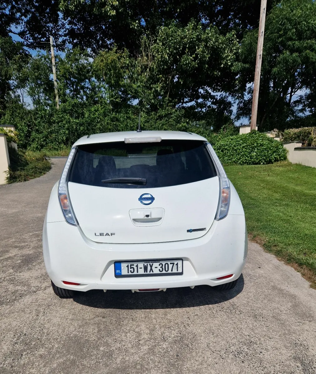 Nissan Leaf 2015 - Image 2