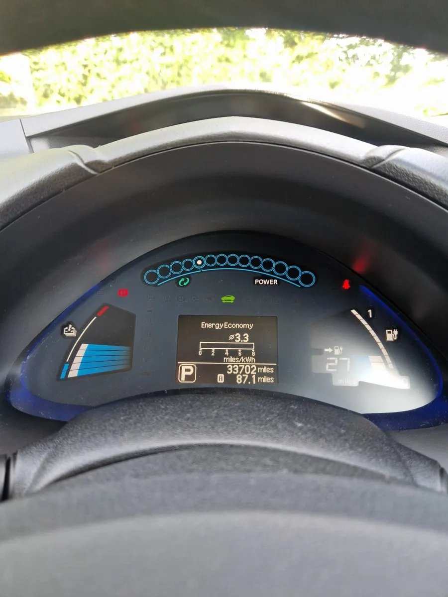 Nissan Leaf 2015 - Image 4