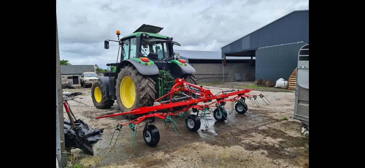 Kverneland 4 rotor tedder - Image 3
