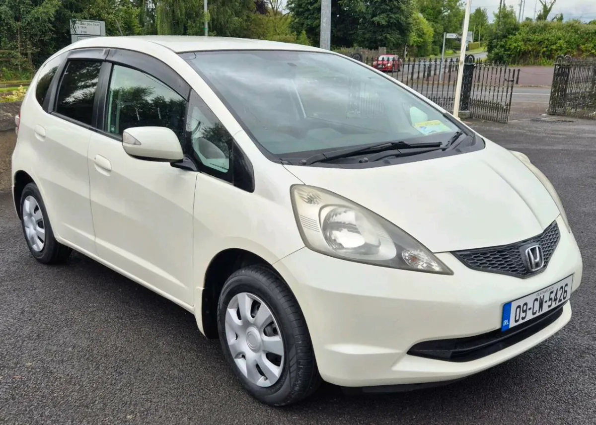 Honda Jazz 1.3 Auto Irish Car NEW NCT !!!!! - Image 1