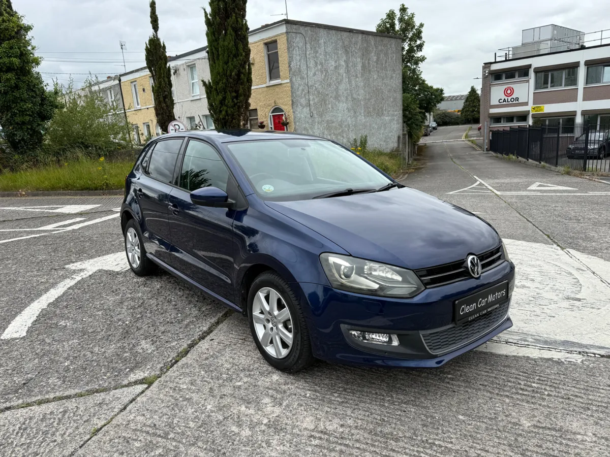 Volkswagen polo 2012 Auto - Image 2