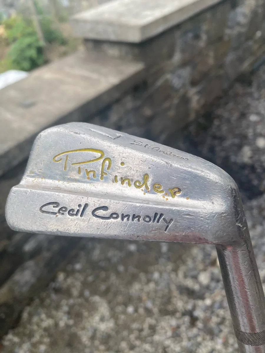 Vintage golf club - Image 1