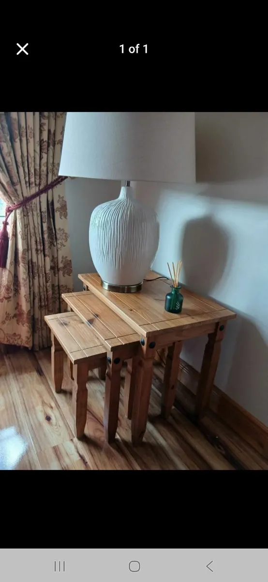 Fireplace and tables - Image 4