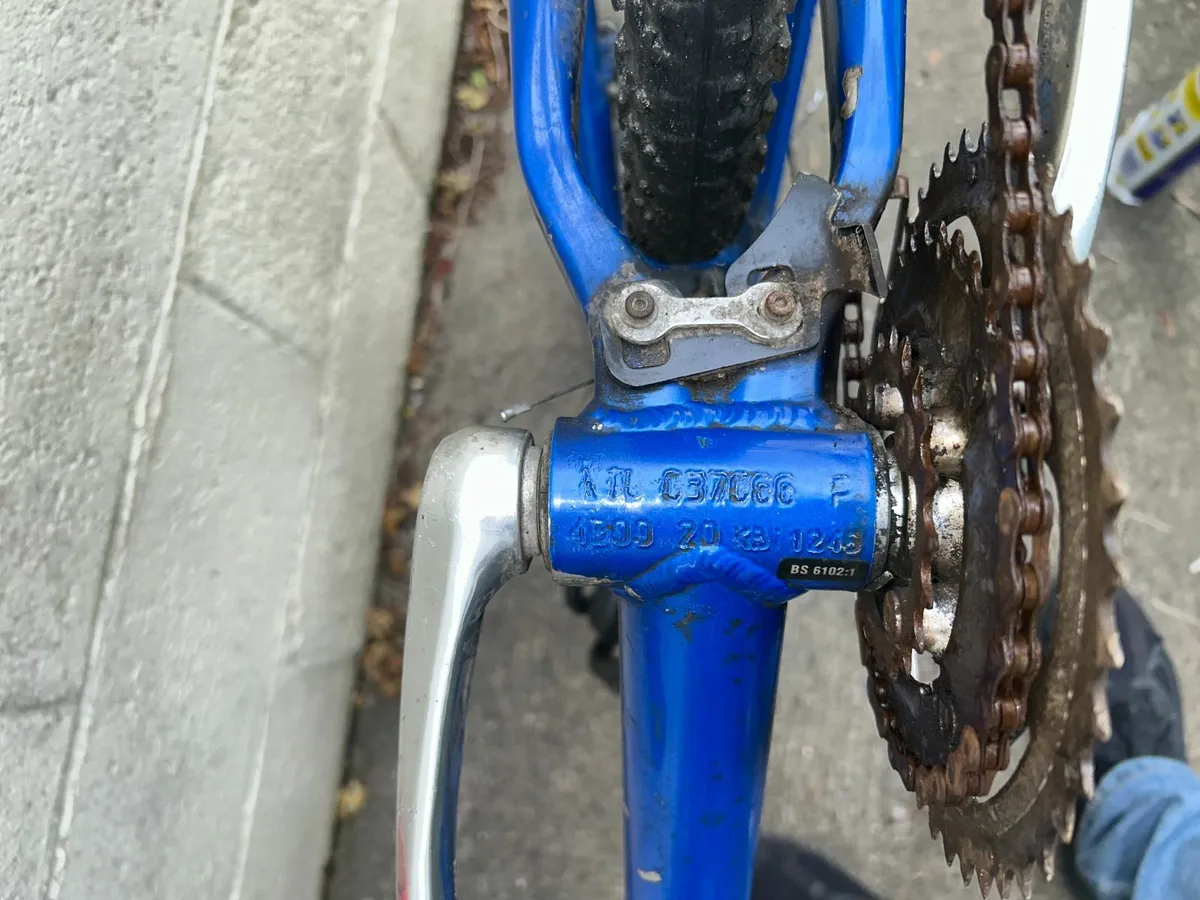 Mountain bike - Image 3
