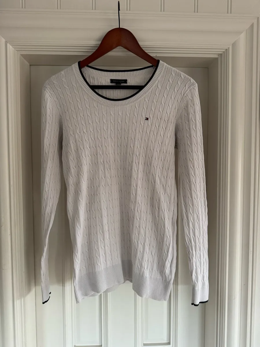 Tommy Hilfiger sweater - Image 1