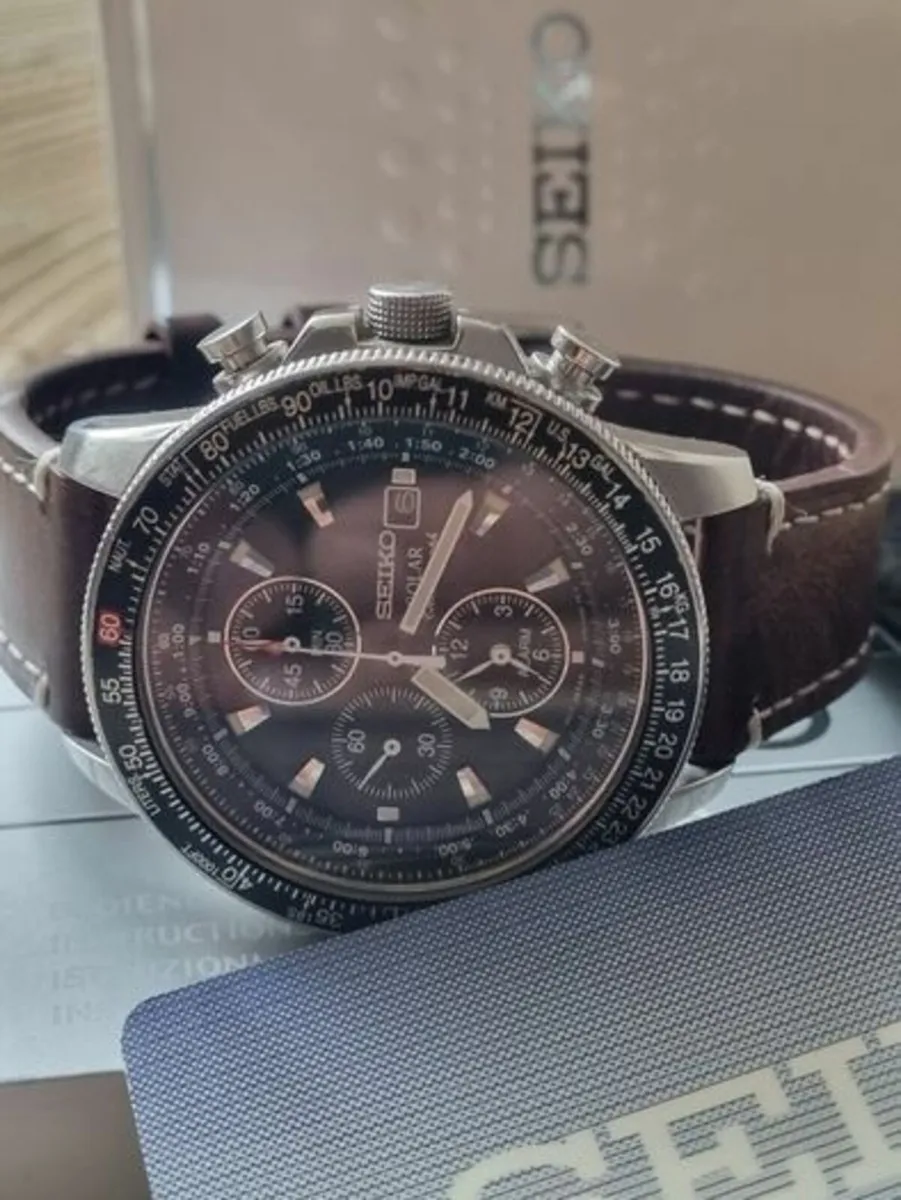 Seiko Solar Flightmaster Pilot Chronograph - Image 4