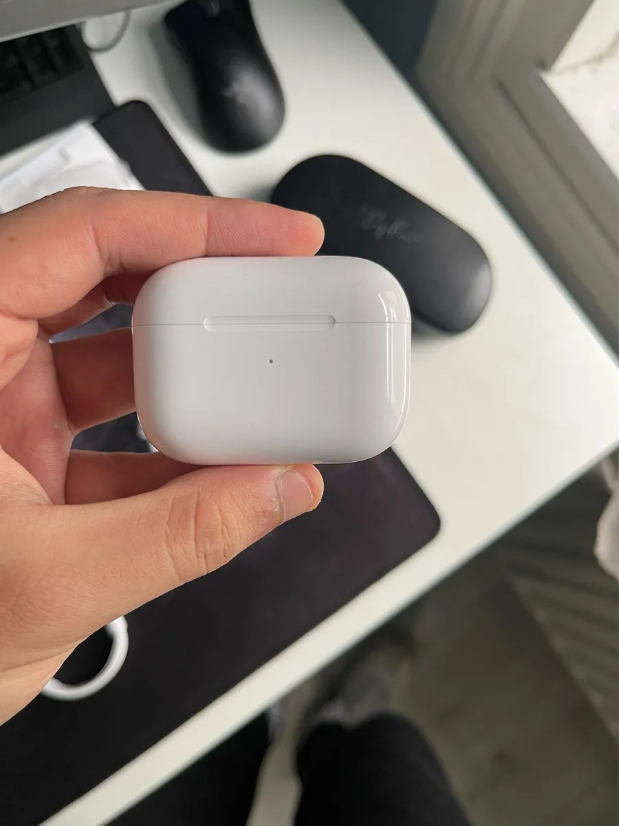 Airpods Pro 2 - Used, Excellent condition - Image 3