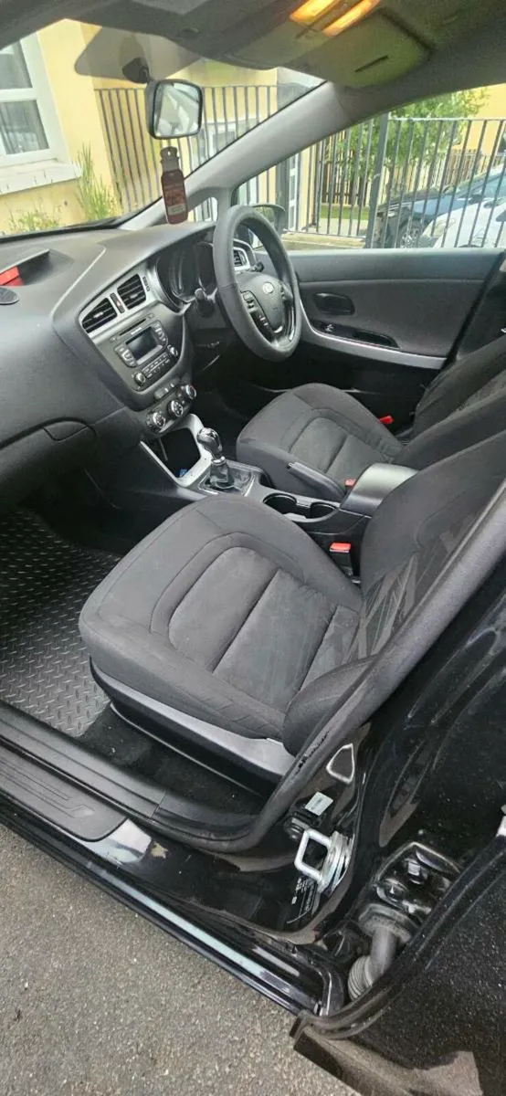2014 kia ceed - Image 3