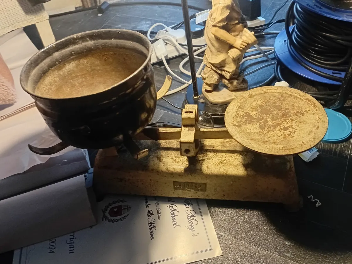 Old vintage waying scale s - Image 2