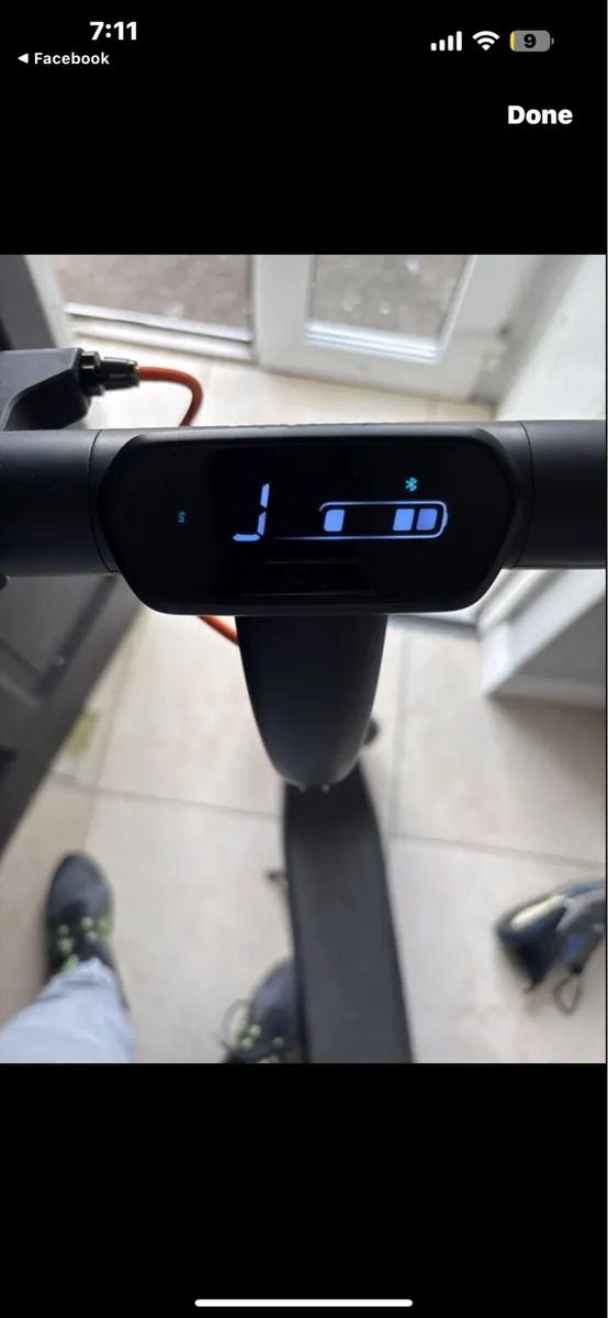 Electric scooter - Image 2