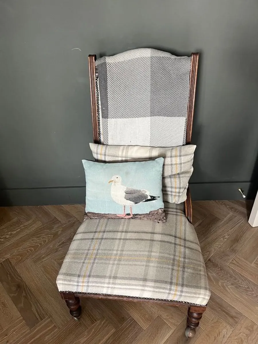 vintage chair - Image 2
