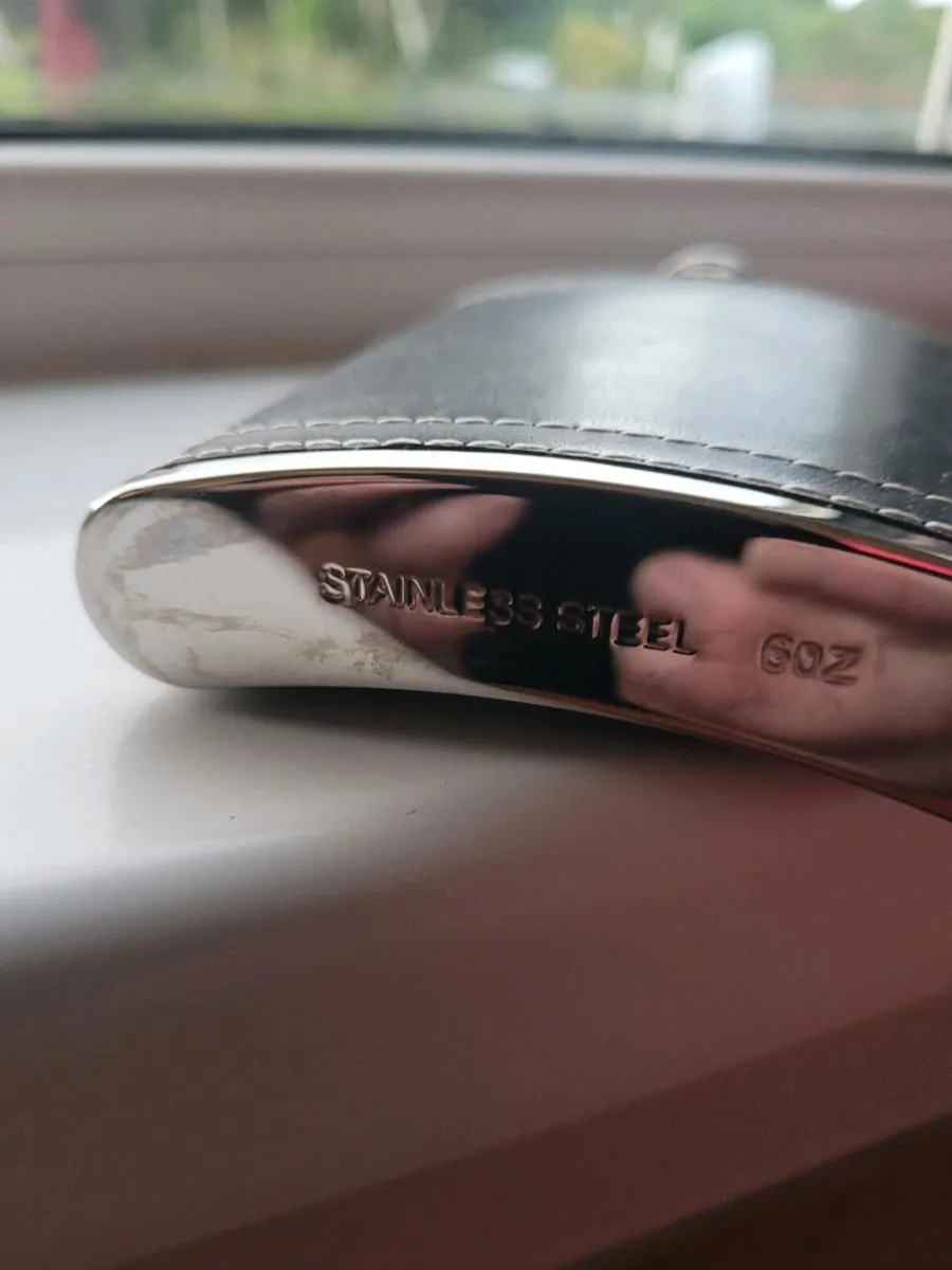 Stainless Steel Hip Flasks - Image 2