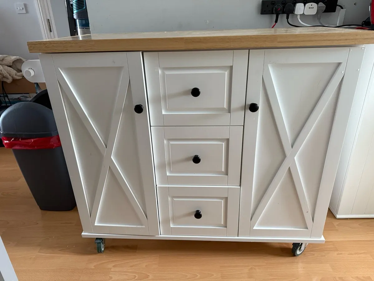 Kitchen cabinet - Image 2
