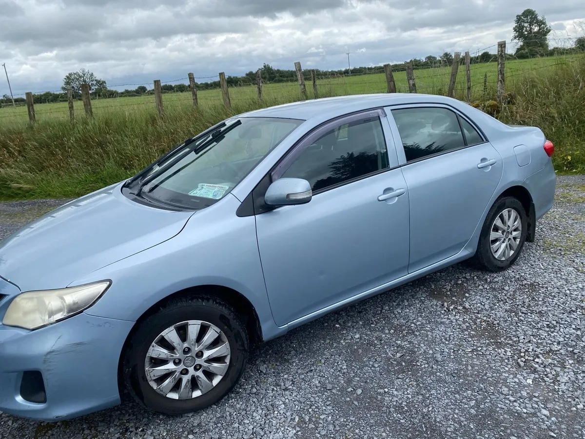 Toyota Corolla - Image 3
