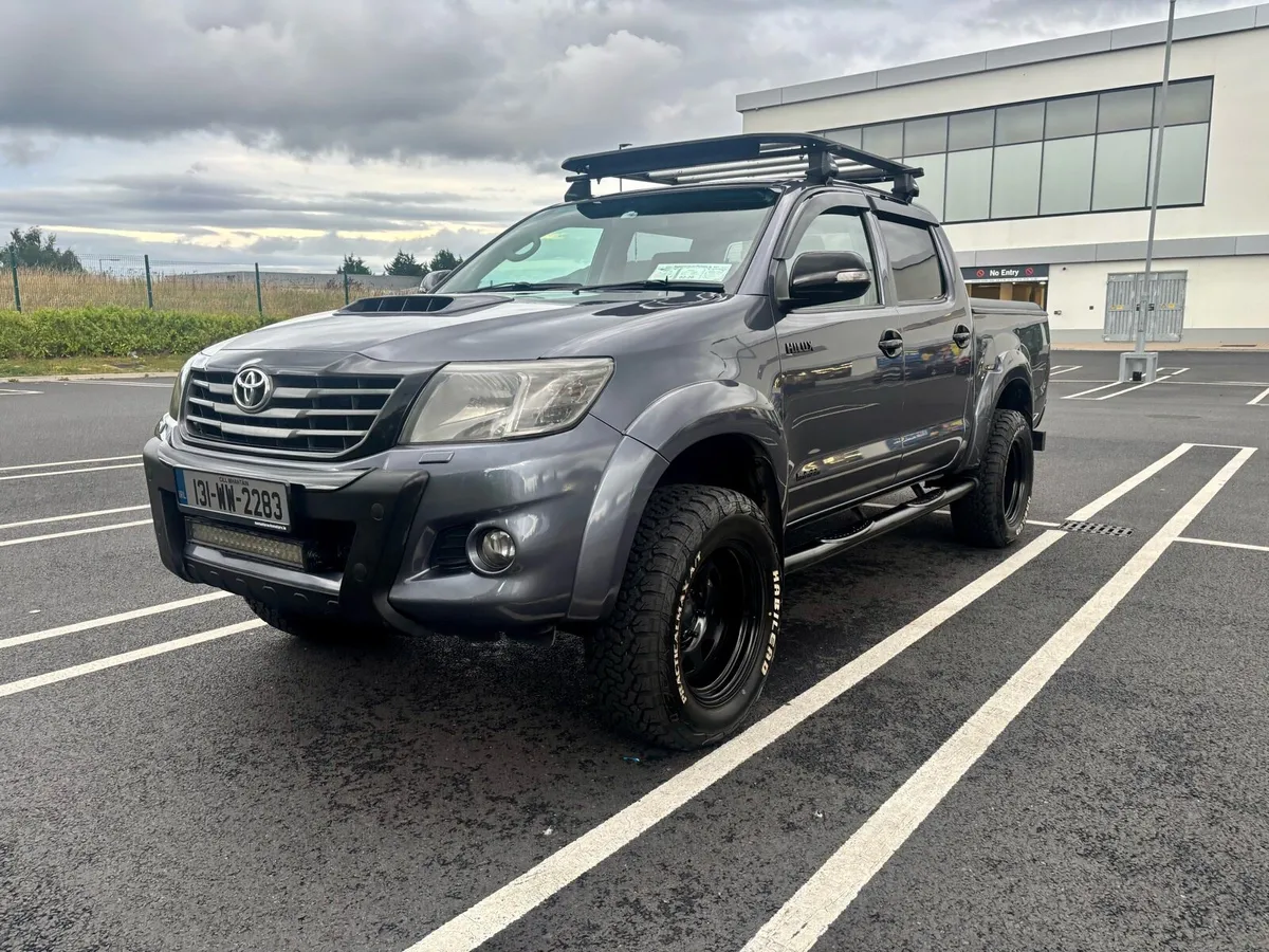 Toyota Hilux Invincible (Undersealed) - Image 4