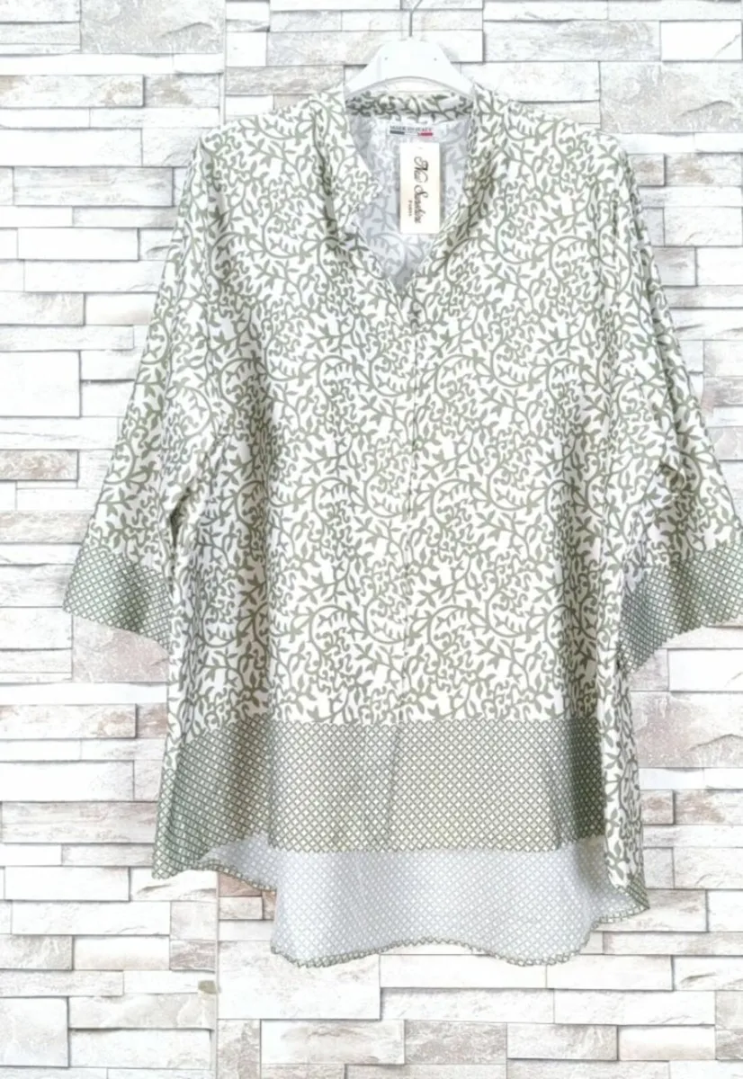 Blouse one sz fits 12/16.....29e - Image 1