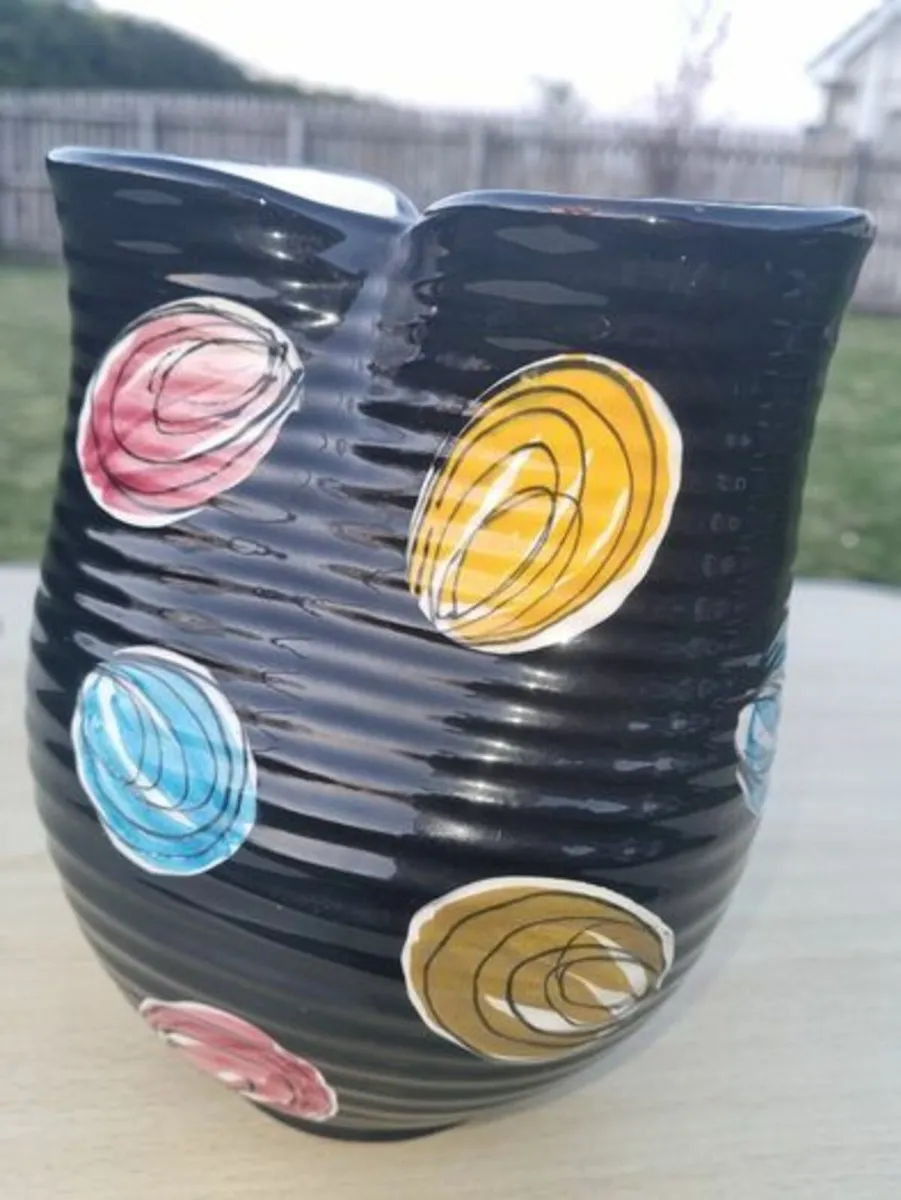 Dec. Carneval Vase - Image 3