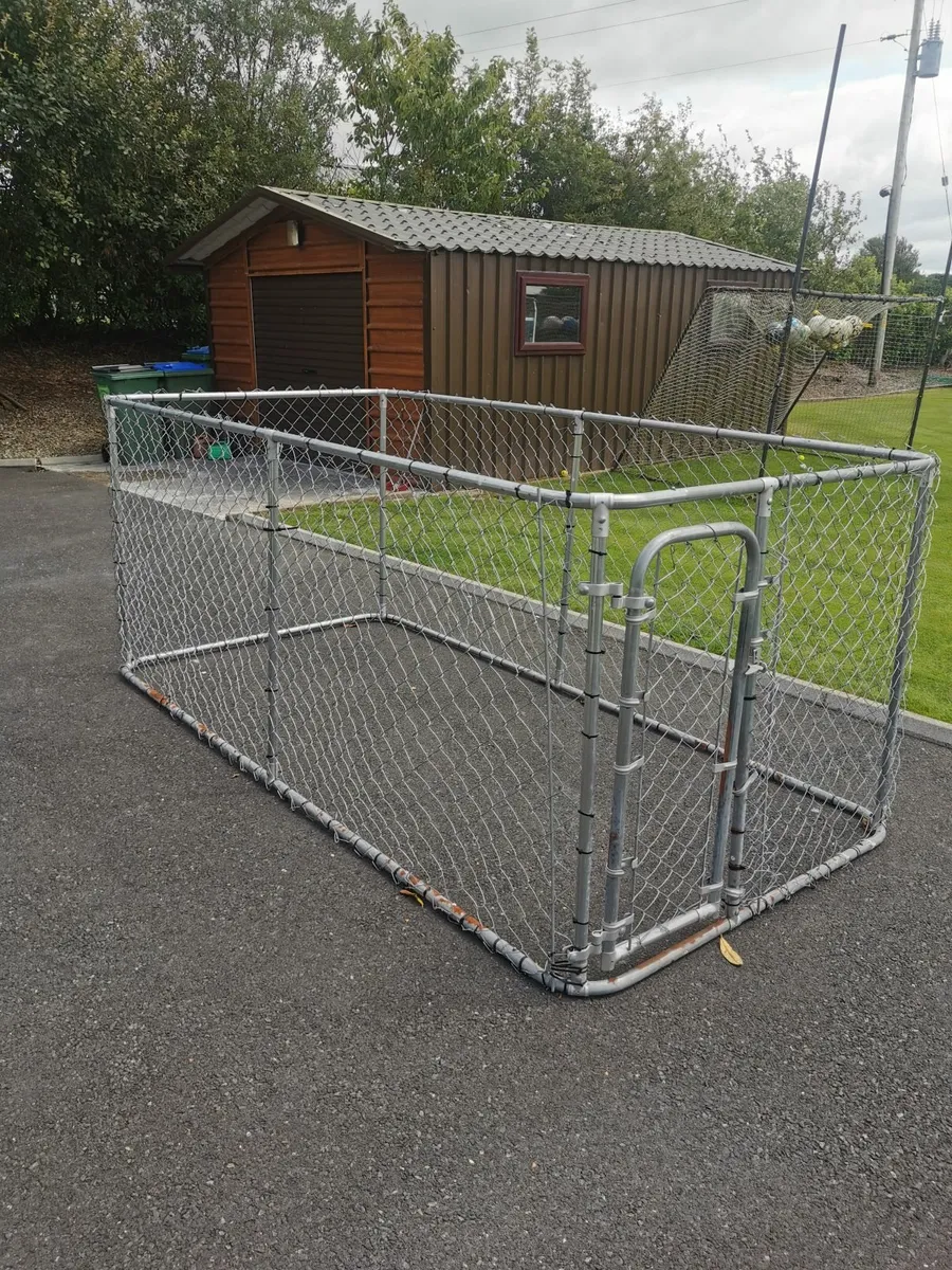 Dog run and Dog crate - Image 2