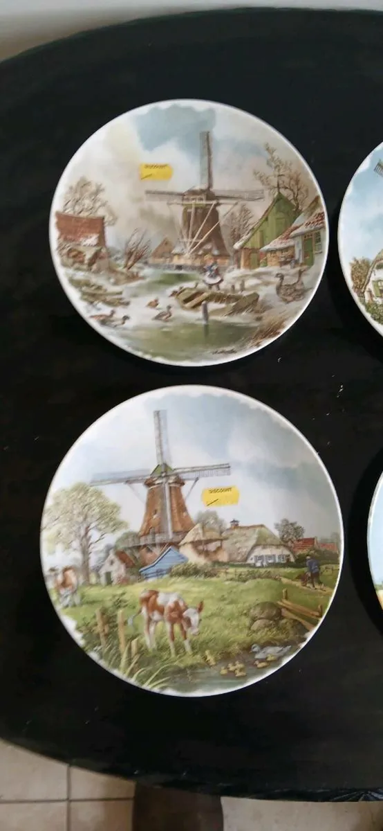 Dutch porcelain wall plates - Image 3