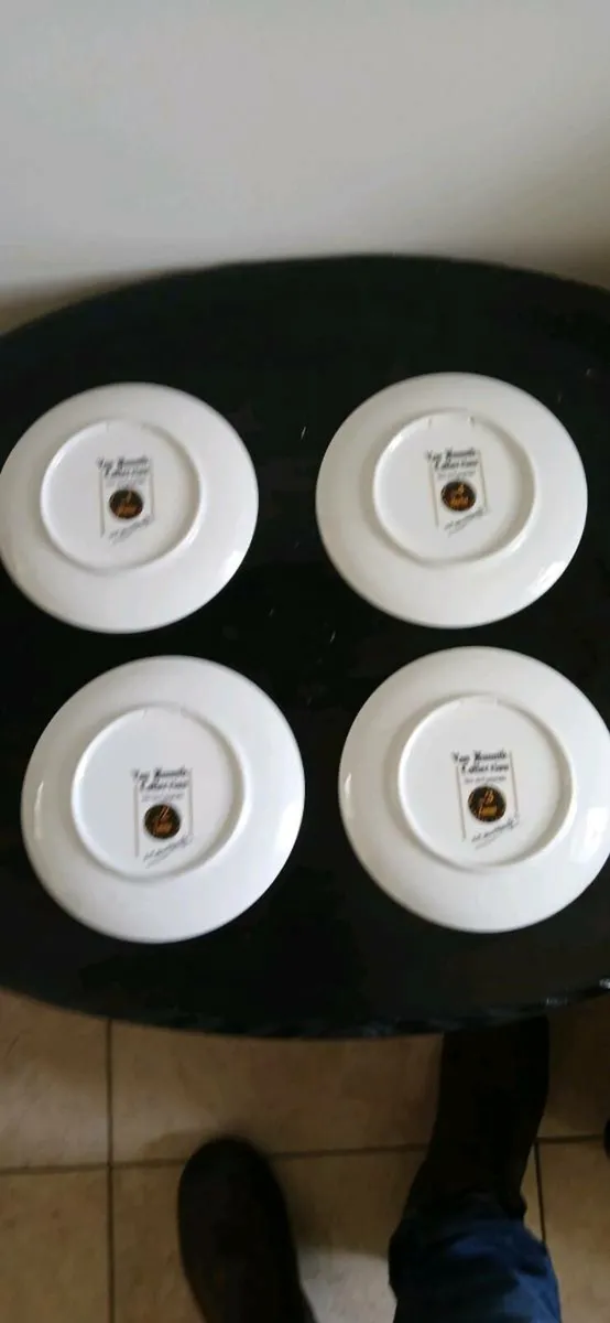 Dutch porcelain wall plates - Image 4