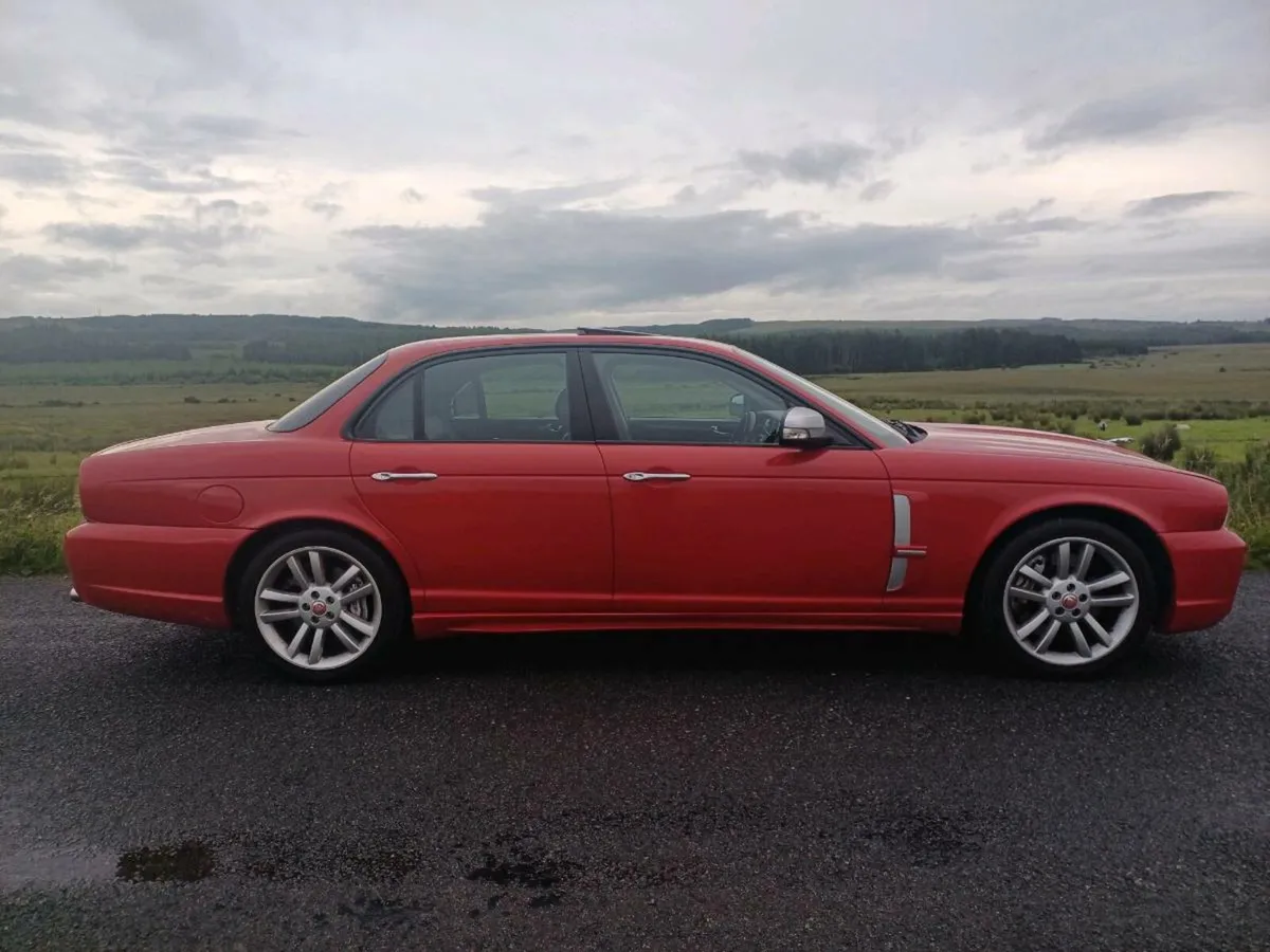 Jaguar XJR V8  Supercharged  (Jap import) - Image 1