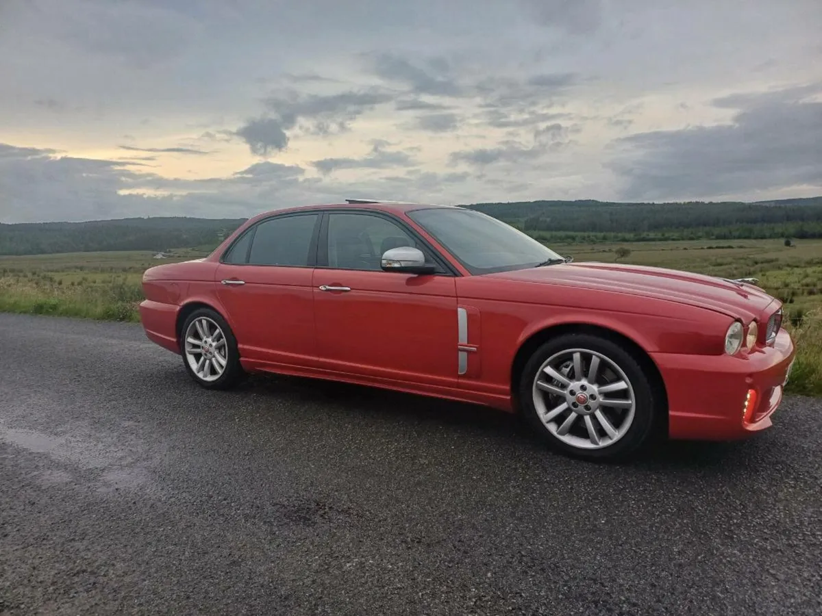 Jaguar XJR V8  Supercharged  (Jap import) - Image 2