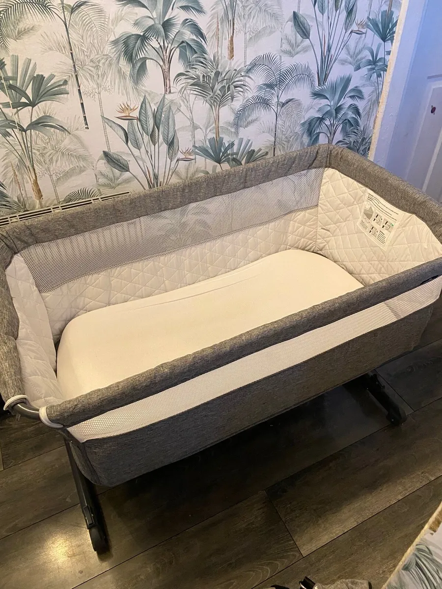 BABYLO Bedside Cozi Sleeper Co-Sleeping Crib - Image 1