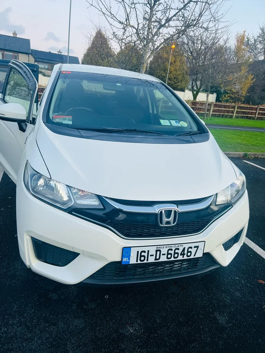 HONDA FIT 2016 - Image 1
