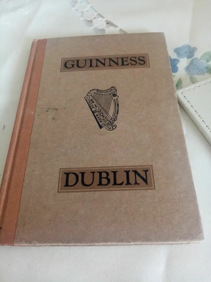 Guinness visitor's Book vintage - Image 2