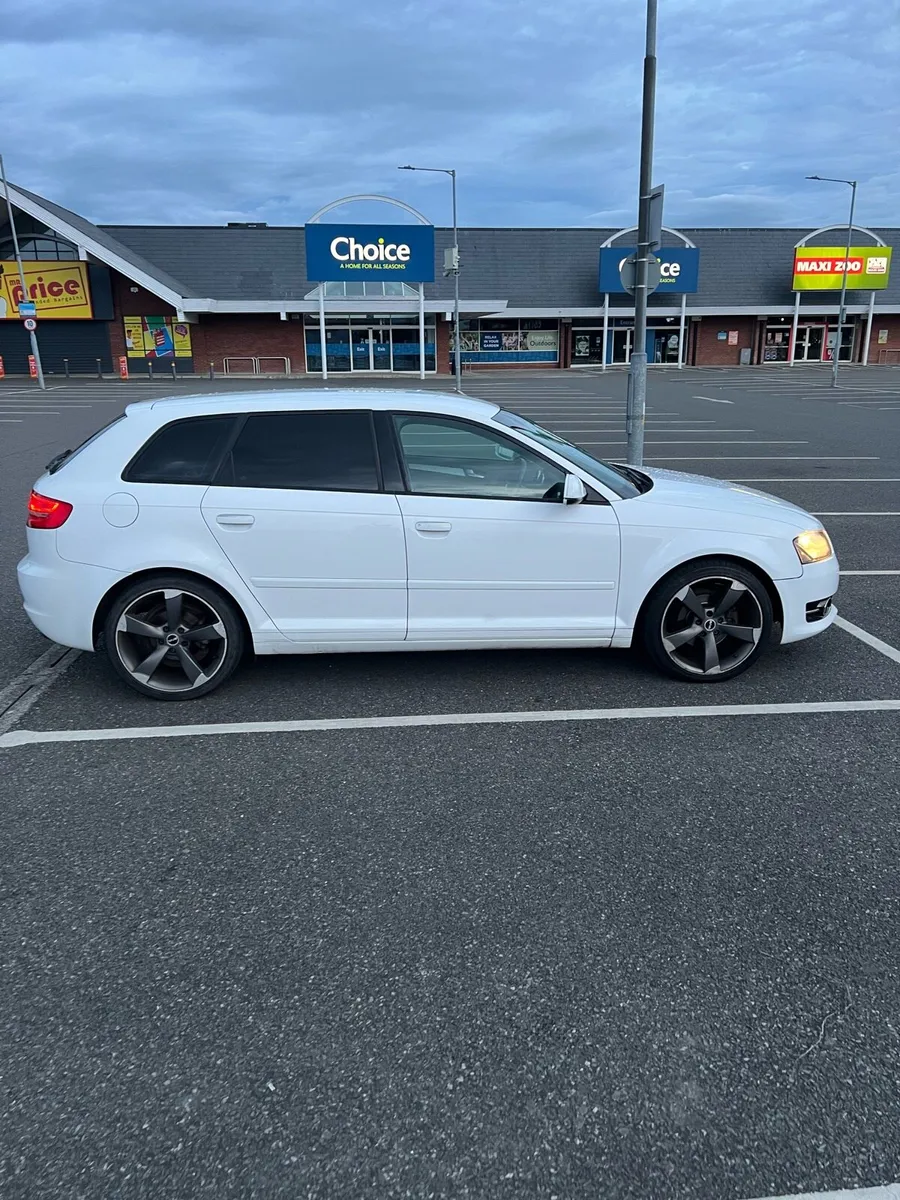 Audi A3 2012 1.6 TDI Diesel - Image 4