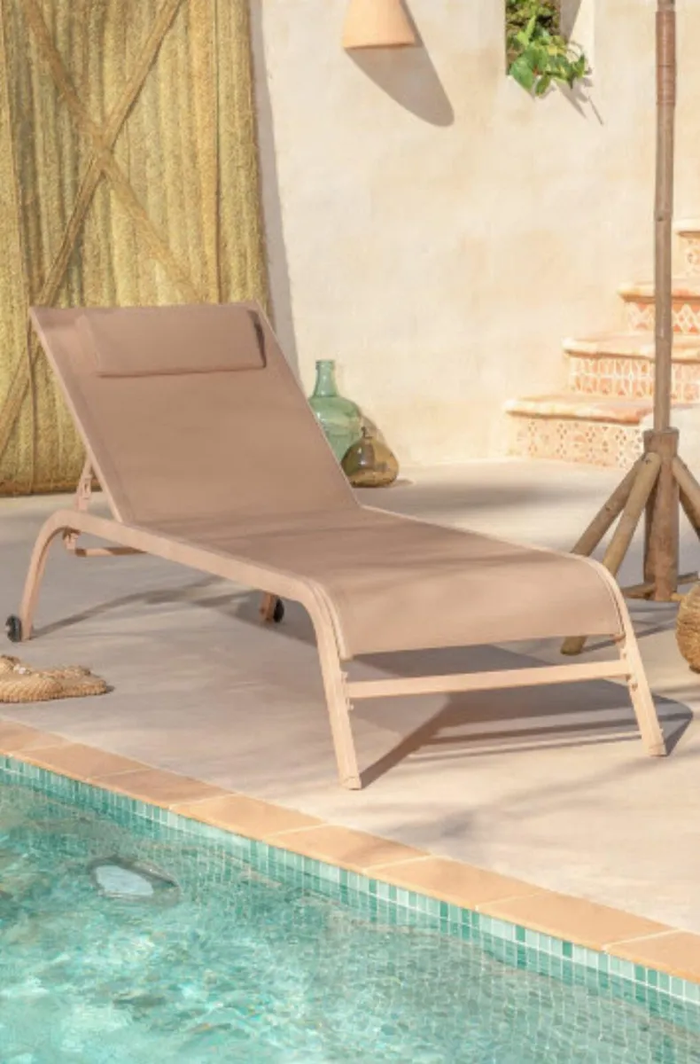 Two Reclinable Sun-Loungers - Image 2