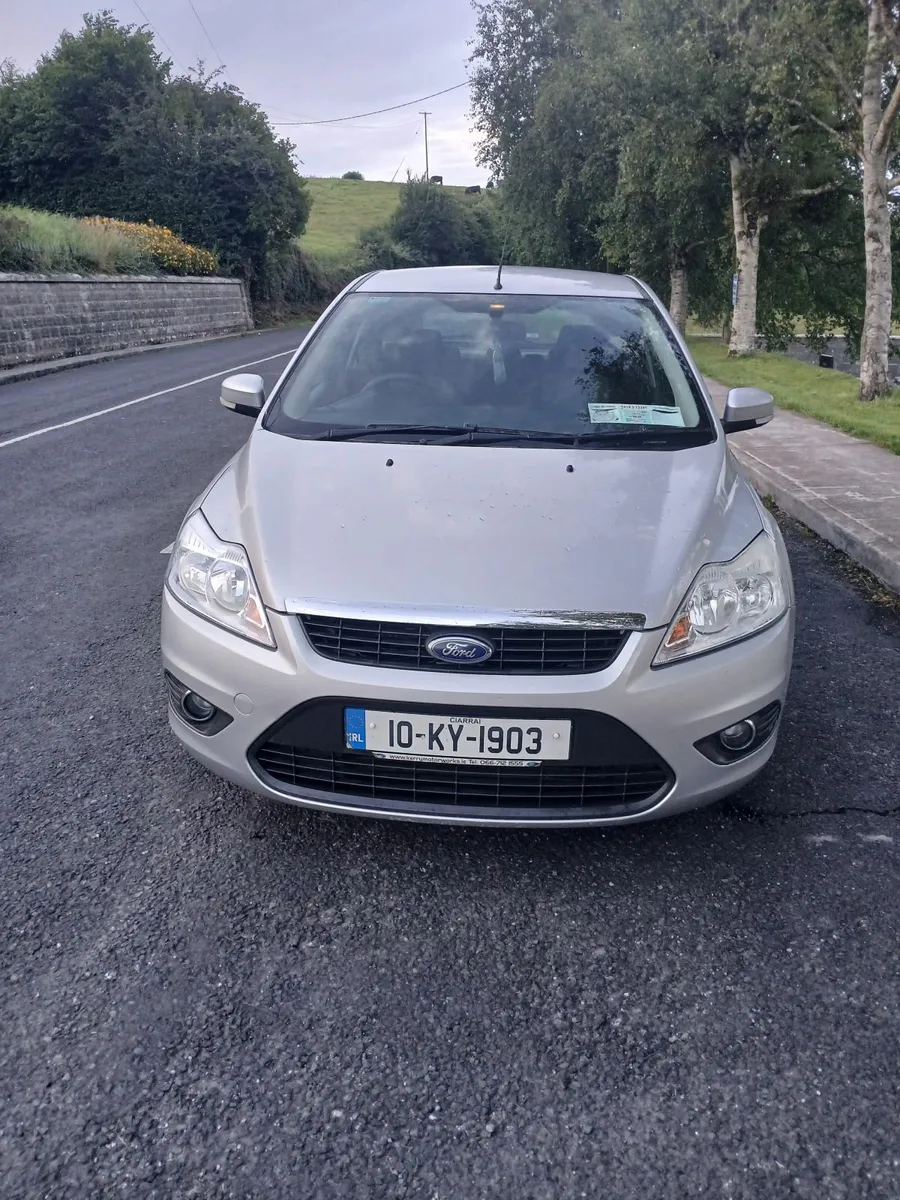 Ford Focus 2010 - Image 1