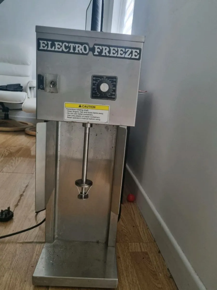 Electro Freeze milkshake blender